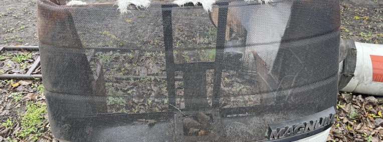 Case Magnum - grill kratka maski lampy-1