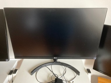 Dwa monitory LG 23,8 cala 24MK600M-1