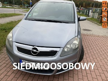 Opel Zafira B 1,6 b/Parktronik/7 miejsc/10 airbag/Klimatyzacja OK/Opony wielosezon