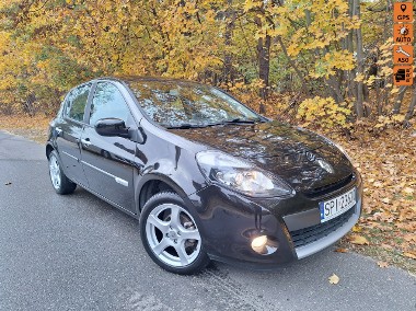 Renault Clio III Dynamique-Black&White-1