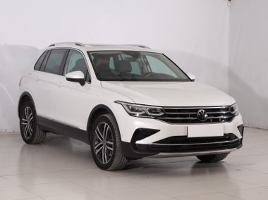 Volkswagen Tiguan , Salon Polska, Serwis ASO, DSG, Skóra, Navi, Klimatronic,-1