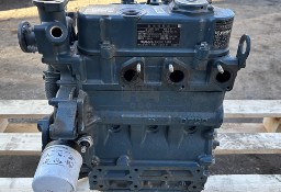 Kubota D722 D722-EF01 Silnik Słupek Pokrywa Blok Głowica Miska Tłok Klawiatura CZĘŚCI