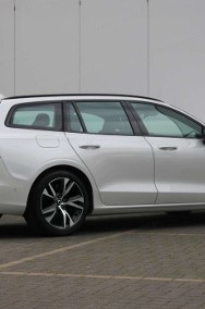 Volvo V60 II T6 AWD Plug-In Hybrid Plus Dark 2.0 T6 AWD Plug-In Hybrid Plus Dark (398KM)-2
