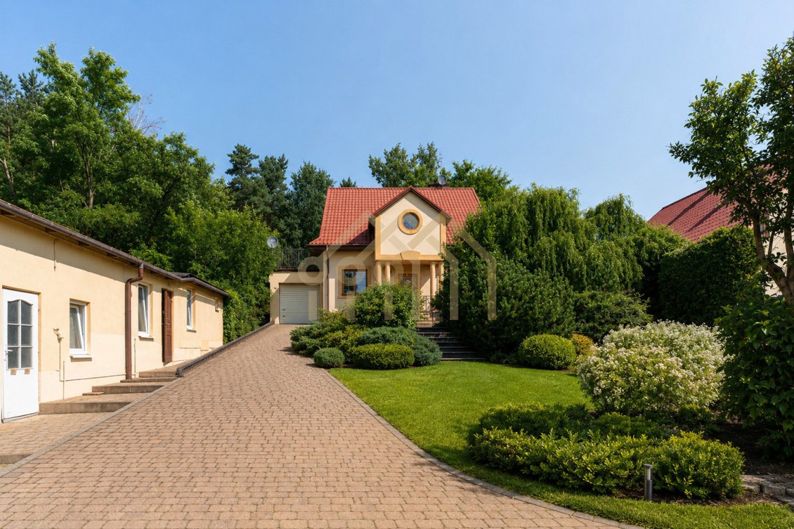 Z widokiem na las | 2 domy | 1379 m² działki