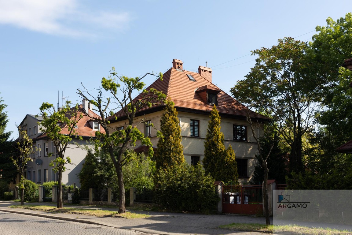 dom na sprzedaż