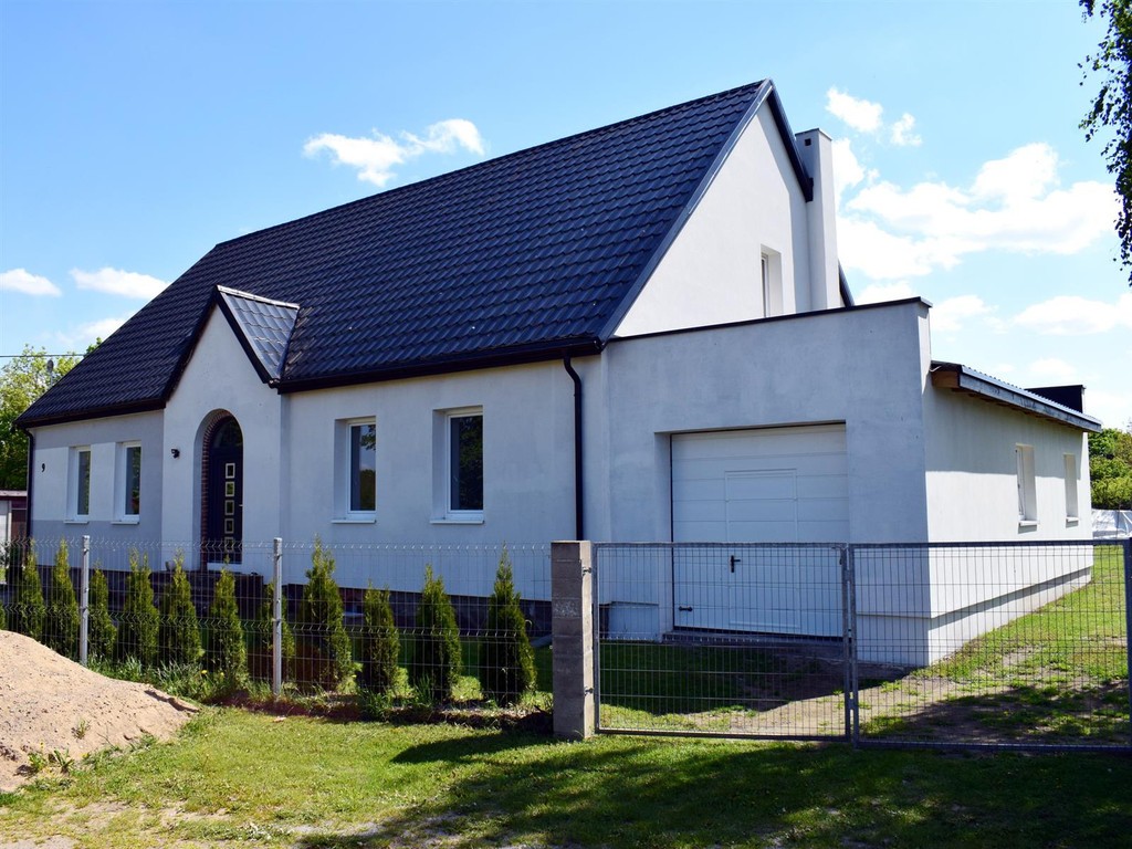 Dom wolnostojący - Żeńsko
