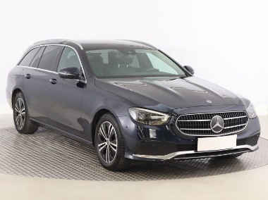 Mercedes-Benz Klasa E , Salon Polska, 1. Właściciel, Serwis ASO, 194 KM, Automat,-1