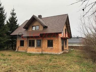 Dom Bezrzecze, ul. Azaliowa-1