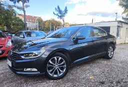 Volkswagen Passat B8 salon polski serwisowany stan bardzo dobry faktura vat 23%