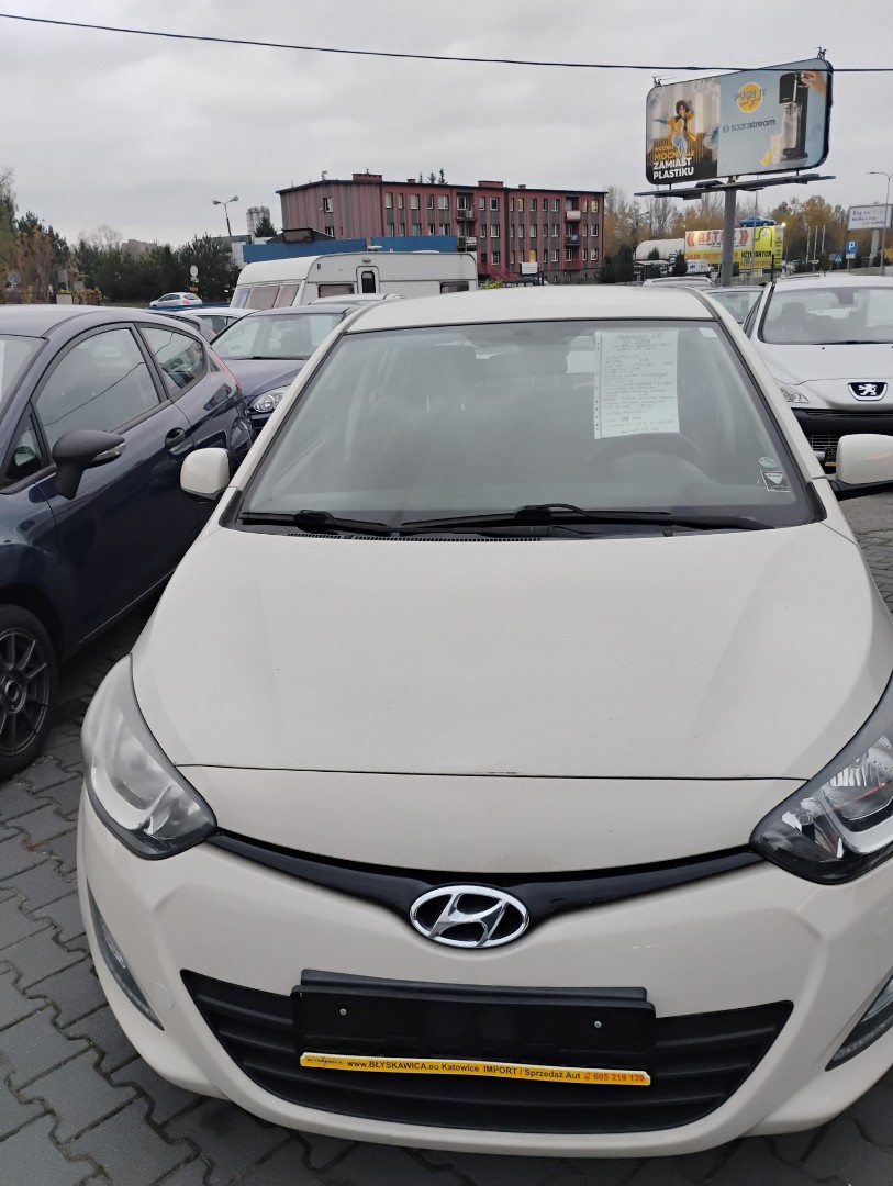 Hyundai i20 II Benzyna,rok 2014, udokumentowany przebieg, bogate wyposażenie!