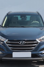 Hyundai Tucson , Salon Polska, Serwis ASO, Navi, Xenon, Klimatronic,-2