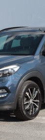 Hyundai Tucson , Salon Polska, Serwis ASO, Navi, Xenon, Klimatronic,-3