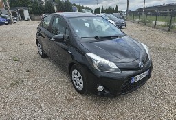Toyota Yaris III 1.5 HYBRYDA KAMERA COFANIA,KLIMATRONIK,LEDY INNE