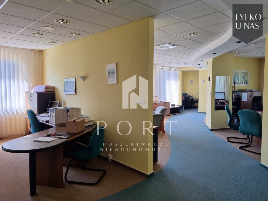 Biuro 130 m² na sprzedaż - 5 minut od centrum! – pohled 2