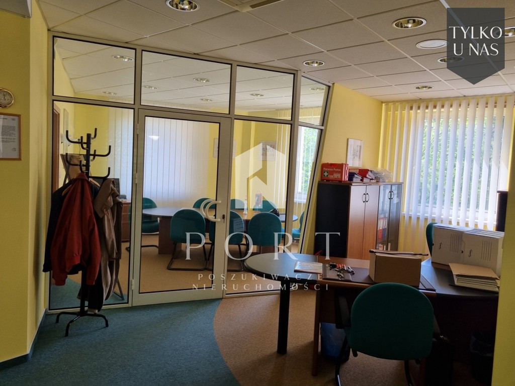 Biuro 130 m² na sprzedaż - 5 minut od centrum! – pohled 4