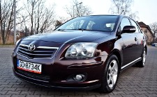 Toyota Avensis II