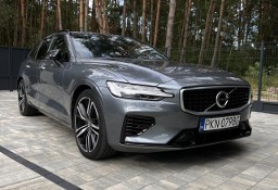 Volvo V60 II R-design