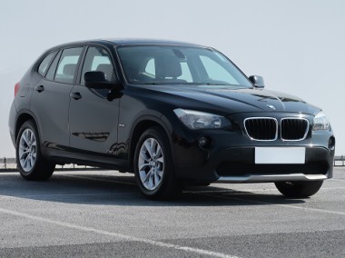 BMW X1 I (E84) , Skóra, Klimatronic, Tempomat, Parktronic-1