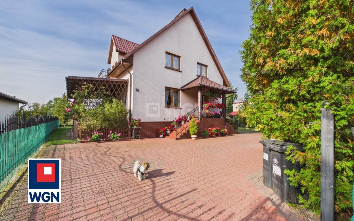 Dom na sprzedaż, 3 pokoje, 150 m², Radzyń