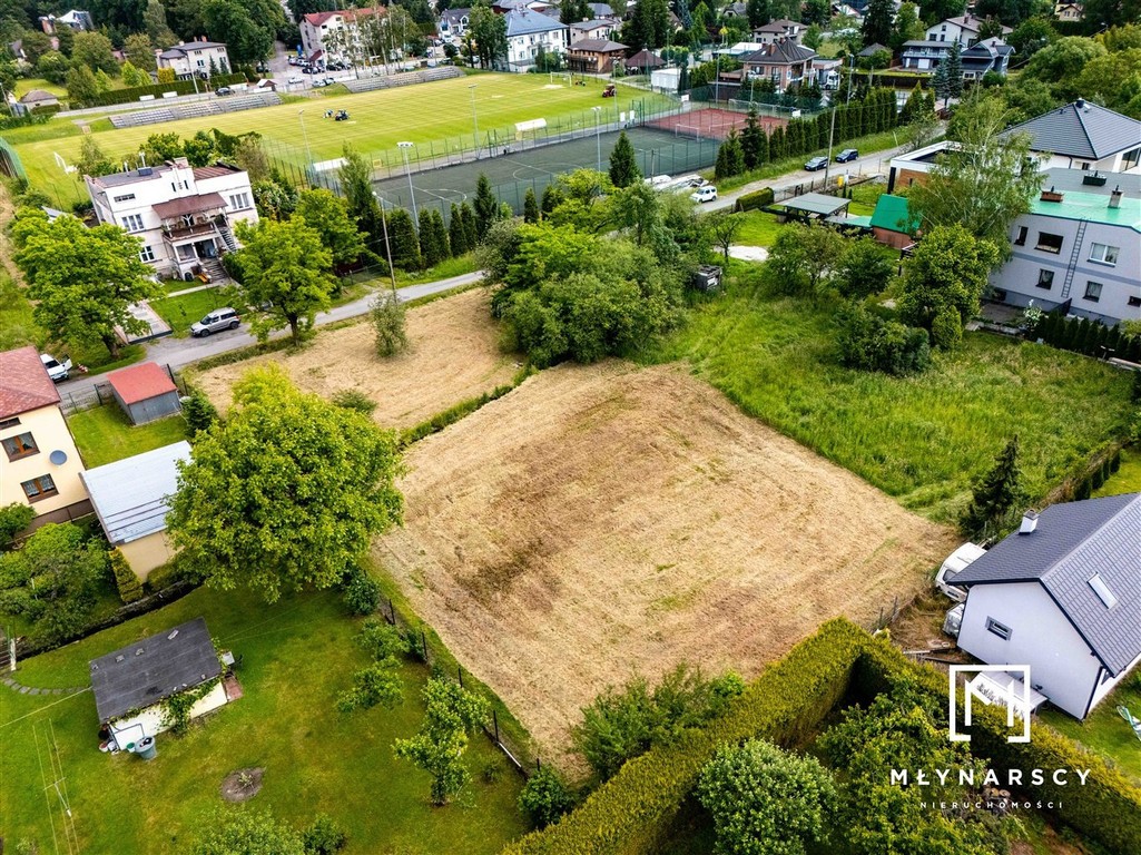 Płaska,prostokątna działka budowlana w Wilkowicach - Widok 2