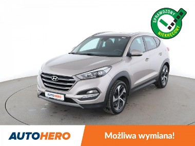 Hyundai Tucson III navi klima auto kamera i czujniki parkowania grzane fotele-1