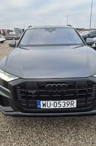 Audi Q8-2