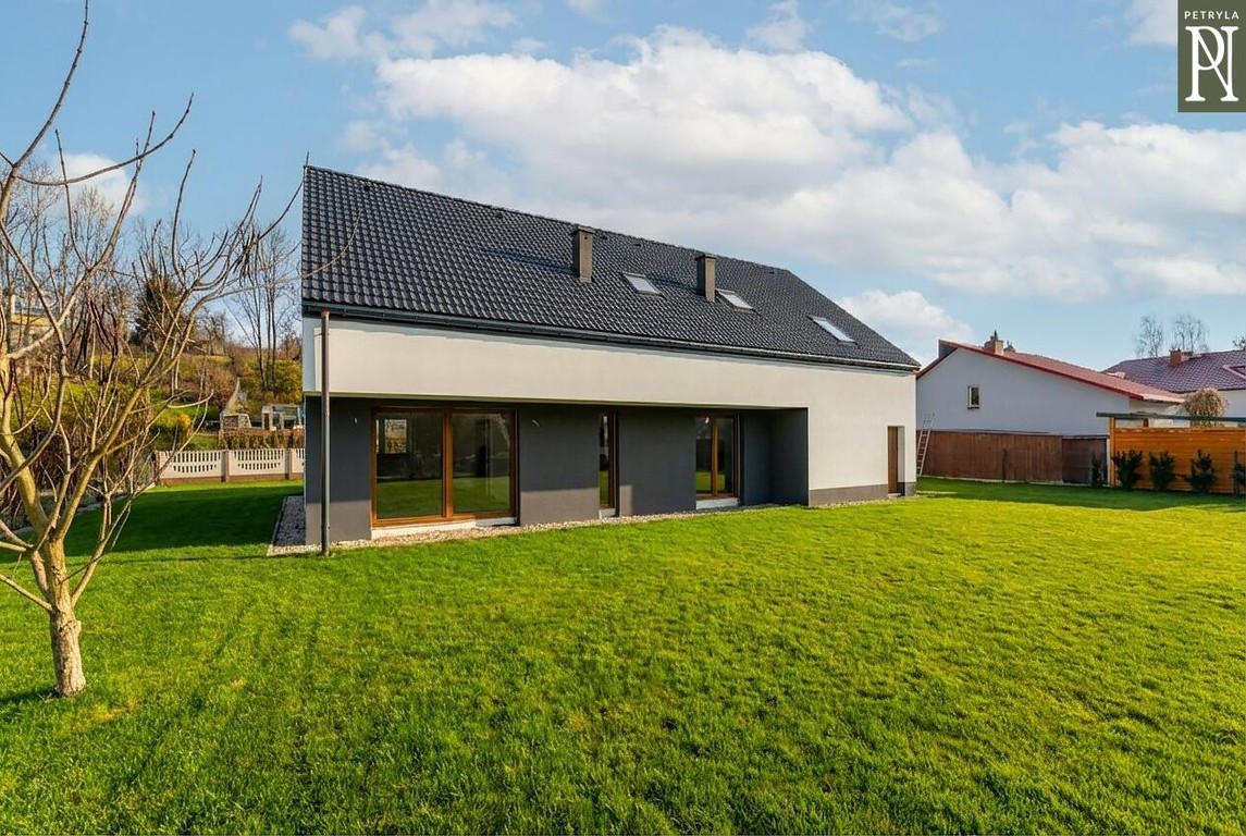 Dom na sprzedaż, 6 pokoi, 162 m², Brzoskwinia