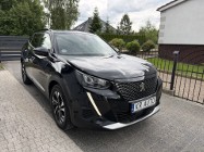 Peugeot 2008 FULL LED Navi Kamera Tempomat ACC Virutal3D Alu Klimatronik PDC