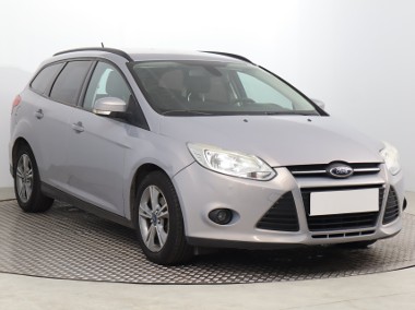 Ford Focus III , Klimatronic, Parktronic, Podgrzewane siedzienia,ALU-1