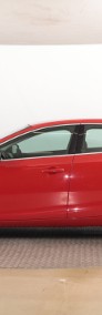 Volvo V40 II , Navi, Klimatronic, Tempomat, Parktronic-4