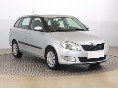 Skoda Fabia II , Salon Polska, Serwis ASO, GAZ, Klima-1