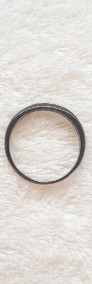 Nowy czarny pierścionek obrączka fioletowe cyrkonie prosty czerń dark-4