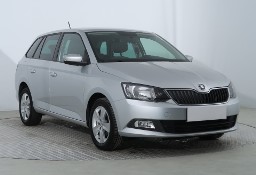 Skoda Fabia III , Salon Polska, Klima, Parktronic, Podgrzewane siedzienia