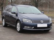 Volkswagen Passat B7 , DSG, Navi, Klimatronic, Tempomat, Parktronic