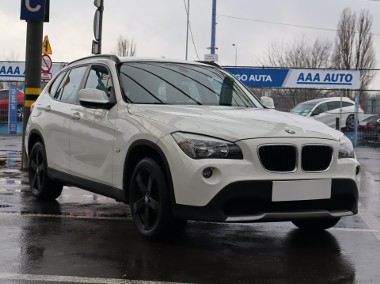 BMW X1 I (E84) , Klimatronic, Parktronic, Podgrzewane siedzienia-1