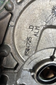 John Deere - wiele modeli - osłona rozrządu R504725 R520130 RE515978 R520132-2