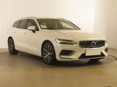 Volvo V60 II , Automat, VAT 23%, Skóra, Navi, Klimatronic, Tempomat,-1