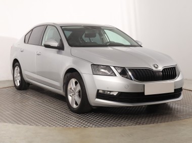 Skoda Octavia III , Salon Polska, Klimatronic, Tempomat, Parktronic-1