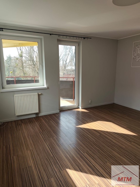 Dwa pokoje z dużym tarasem - Widok 3
