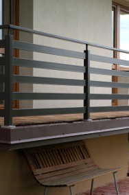 Nowoczesne balustrady, bramy, ogrodzenia ze stali czarnej z kwasówki i aluminium-2