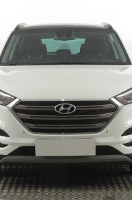 Hyundai Tucson , Salon Polska, Automat, Navi, Klimatronic, Tempomat,-2