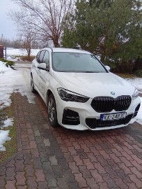 BMW X1 2.0 I XDRIVE.SAMOCHÓD Z PREMIUM SELECTION KUPIONE W 2023R