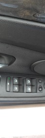 Sedan-4