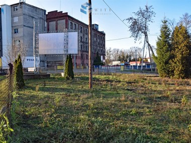 Plac do wynajęcia przy ul. Mickiewicza-1
