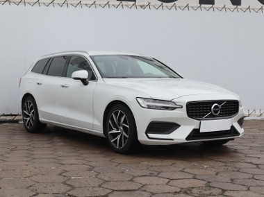 Volvo V60 II , Automat, Skóra, Navi, Klimatronic, Tempomat, Parktronic,-1