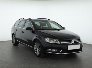 Volkswagen Passat B7 , 170 KM, Xenon, Bi-Xenon, Klimatronic, Tempomat, Parktronic,-1