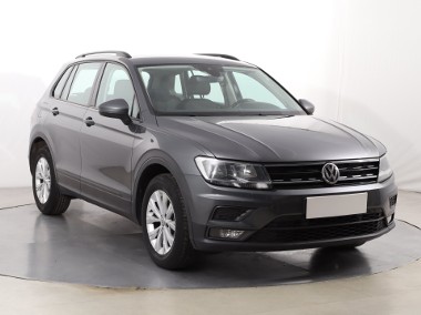 Volkswagen Tiguan , Salon Polska, Serwis ASO, Klima, Parktronic-1