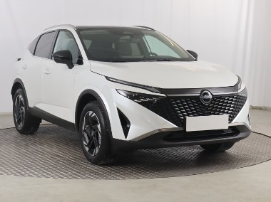 Nissan Qashqai III , 1. Właściciel, Serwis ASO, Automat, VAT 23%, Skóra, Navi,-1