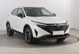 Nissan Qashqai III , 1. Właściciel, Serwis ASO, Automat, VAT 23%, Skóra, Navi,