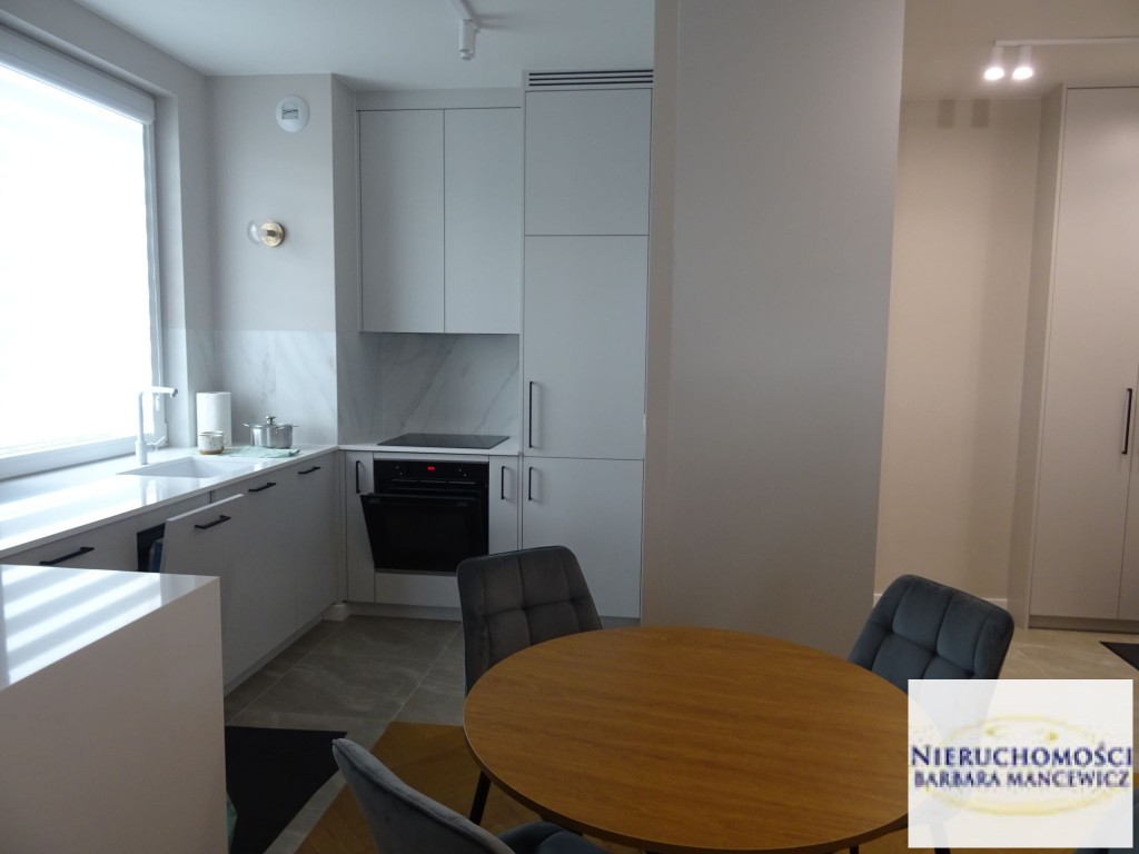 NOWE URZĄDZONE 2 POKOJE Z BALKONEM !!! CZYNSZ NAJMU 3400.00 Zl!!! - Widok 3